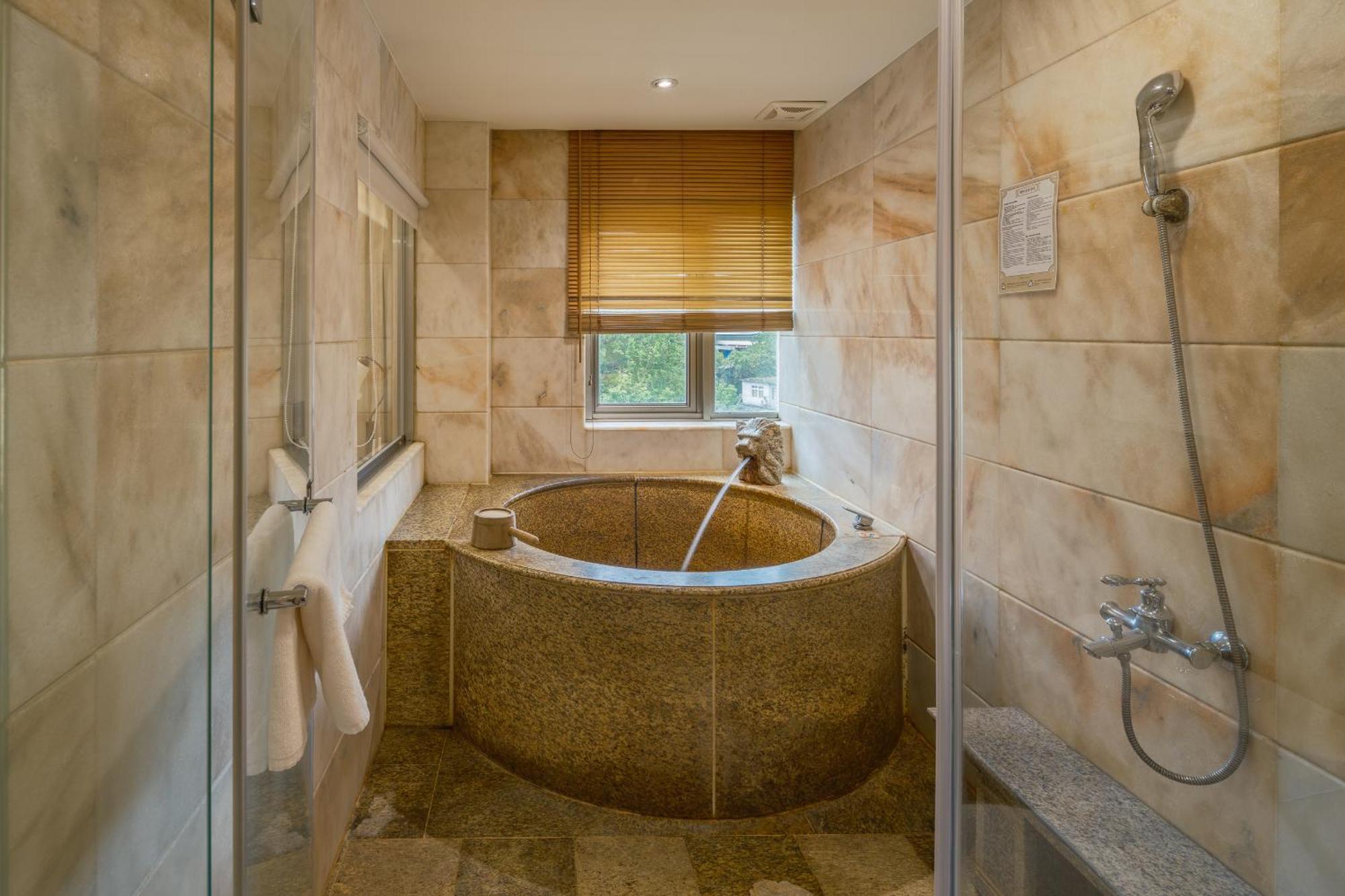 Grand Pleasure Spring Hotel Tajpej Zewnętrze zdjęcie